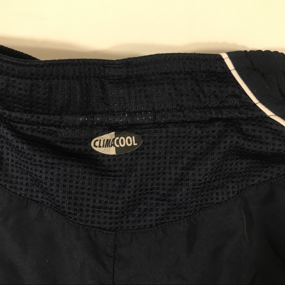 Adidas men’s shorts size L climacool  black - Picture 4 of 5